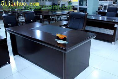 龍華觀瀾二手辦公用品回收指南 屏風、辦公沙發(fā)、空調(diào)、電腦等一站式服務(wù)